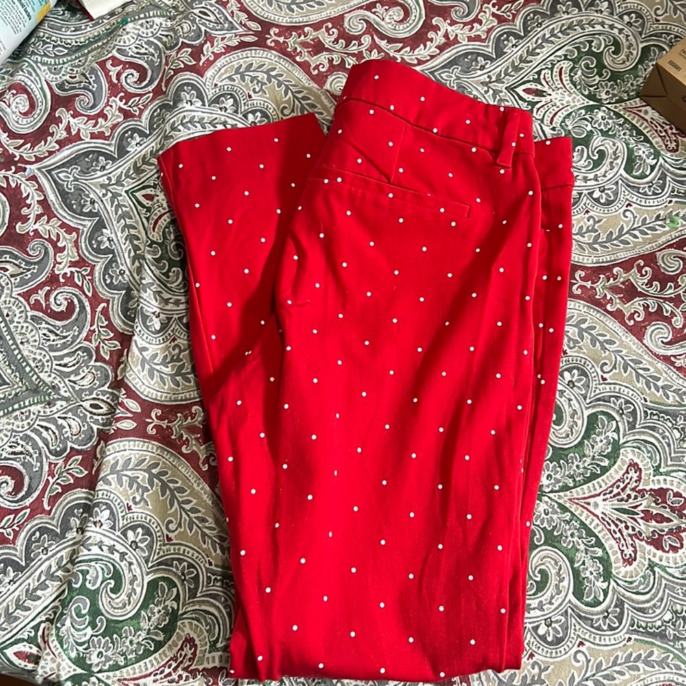 Old Navy Red Polka Dot Cropped Ankle Pants